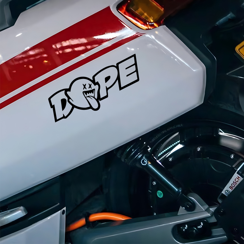ملصقات فينيل فاخرة بتصميم DOPE - مراجعة Laptop Accessories Design وسعره